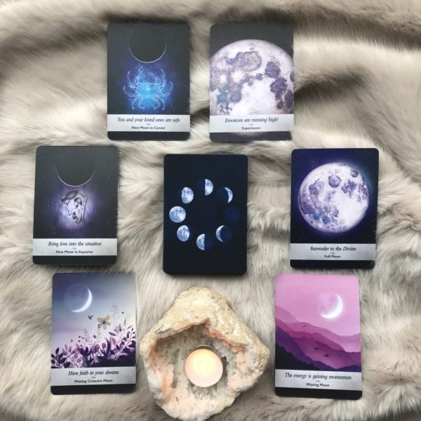 Bộ Bài Moonology Oracle - Bí Ẩn Mặt Trăng Vĩ Đại
