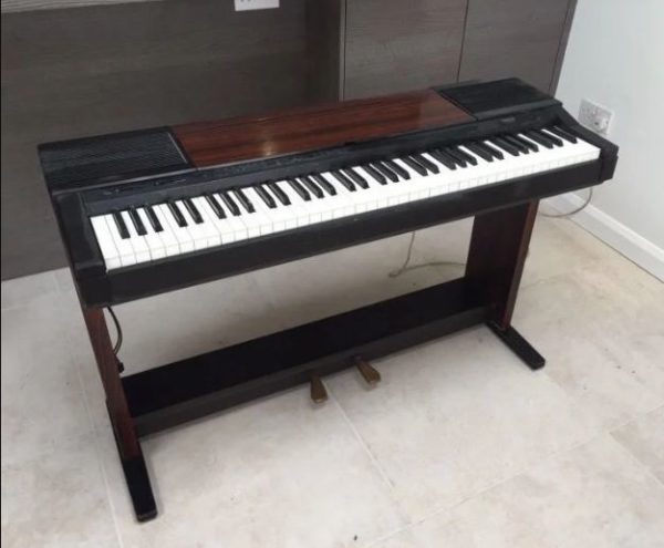 Đàn Piano Điện Yamaha CVP-3